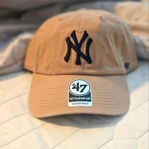 New York tan OS fits all baseball cap